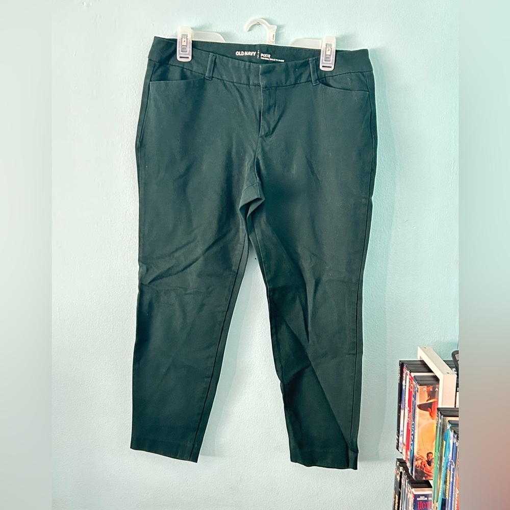 Green size 12 Pixie Pant // Old Navy